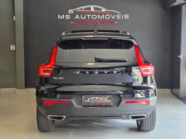 XC40 T5 R-DESIGN - 2018/2019 - PRETA 8