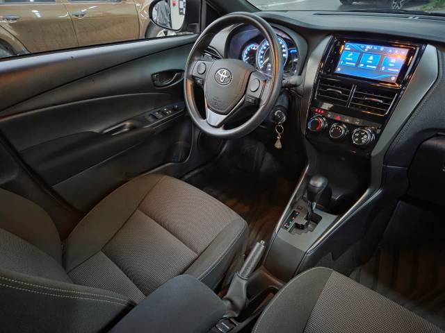 YARIS HA XL 15 - 2022/2023 - CINZA 12