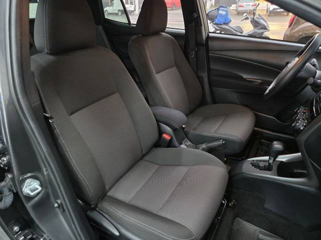 YARIS HA XL 15 - 2022/2023 - CINZA 24