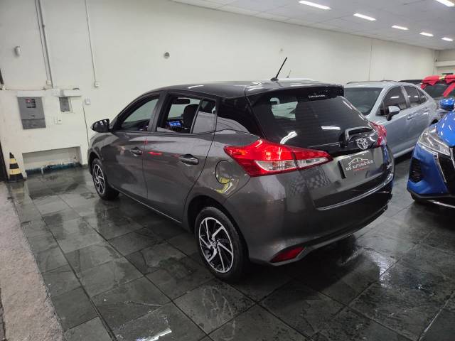 YARIS HA XL 15 - 2022/2023 - CINZA 8