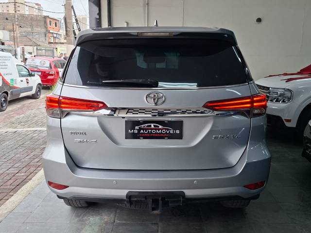 TOYOTA HILUX SWSRXA4FG - 2016/2016 - PRATA 22