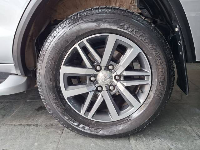 TOYOTA HILUX SWSRXA4FG - 2016/2016 - PRATA 42