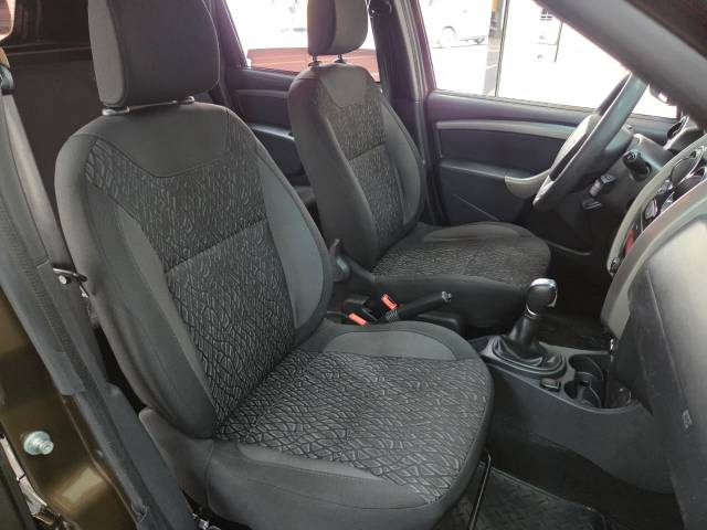 DUSTER EXPRESSION 1.6 CVT - 2017/2018 - MARROM 24