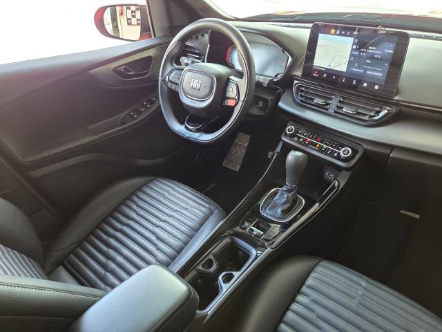 FASTBACK 1.3 TURBO 270 LIMITED EDITION AT6 - 2022/2023 - VERMELHA 16