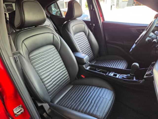 FASTBACK 1.3 TURBO 270 LIMITED EDITION AT6 - 2022/2023 - VERMELHA 18