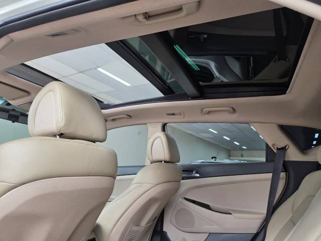 TUCSON TURBO GLS - 2017/2018 - BRANCA 10