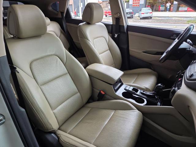 TUCSON TURBO GLS - 2017/2018 - BRANCA 36
