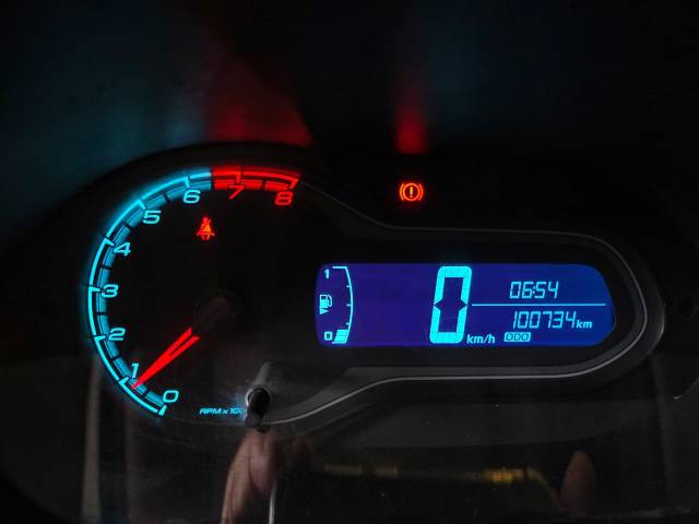 ONIX 1.0MT LT - 2015/2016 - CINZA 6