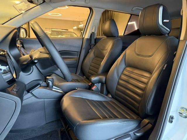 KICKS EXCLUSIVE CVT - 2023/2024 - BRANCA 36