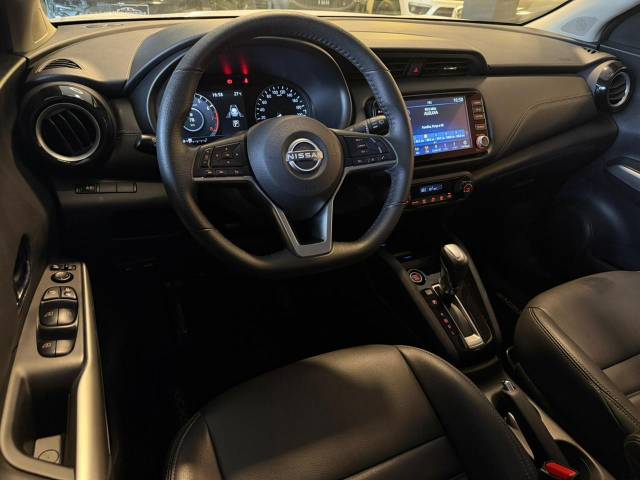 KICKS EXCLUSIVE CVT - 2023/2024 - BRANCA 26