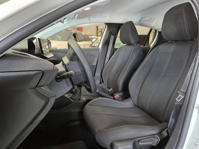 PEUGEOT 208 LIKE MT - 2023/2024 - BRANCA 22