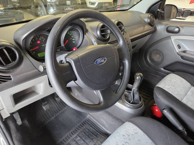 FIESTA FLEX - 2010/2010 - PRATA 24