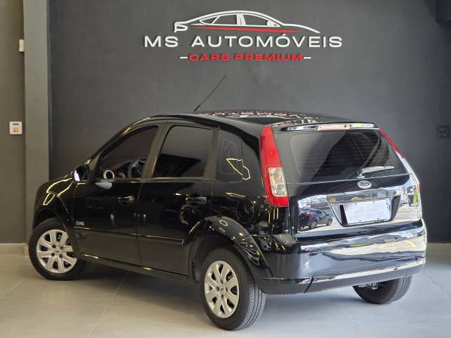 FIESTA 1.6 FLEX - 2010/2010 - PRETO 20